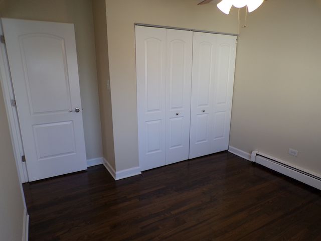 8860 N Western Avenue 2F, Des Plaines, IL 60016