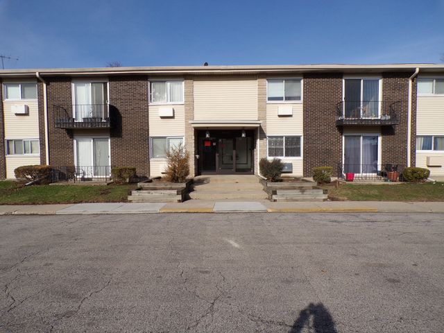 8860 N Western Avenue 2F, Des Plaines, IL 60016