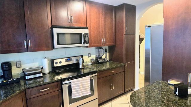 6241 NW 74th Court, Parkland, FL 33067