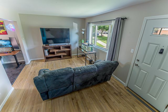 3011 Williamsburg Road, Ann Arbor, MI 48108