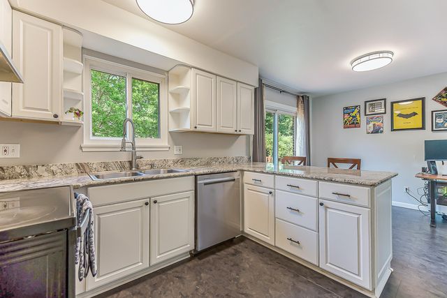 3011 Williamsburg Road, Ann Arbor, MI 48108