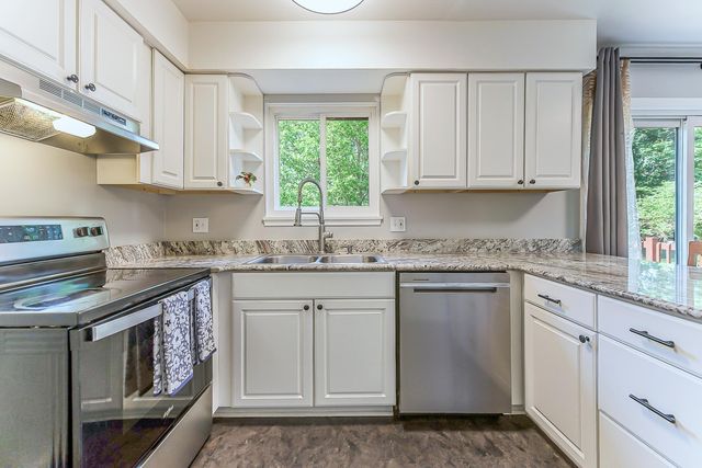 3011 Williamsburg Road, Ann Arbor, MI 48108
