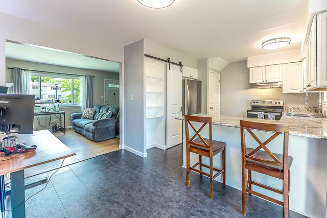 3011 Williamsburg Road, Ann Arbor, MI 48108