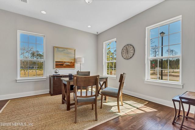 1988 COLONIAL Drive, Green Cove Springs, FL 32043