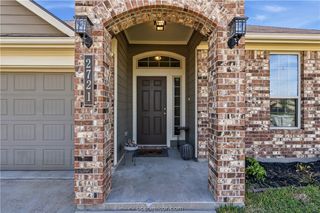 2721 Porters Way, Bryan, TX 77803