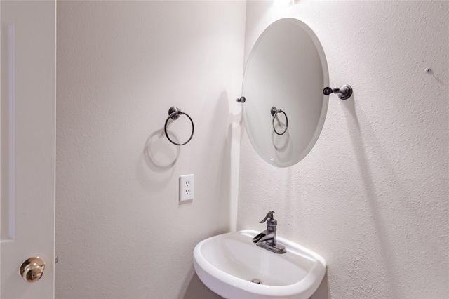 119 S Merryweather Circle, The Woodlands, TX 77384