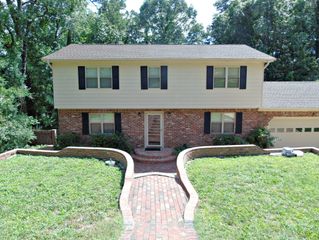 9202 Charbar Circle, Chattanooga, TN 37421