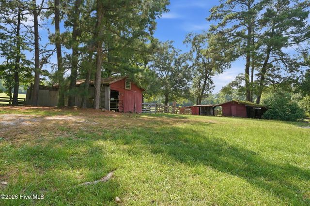 580 Lamms Road, Carthage, NC 28327