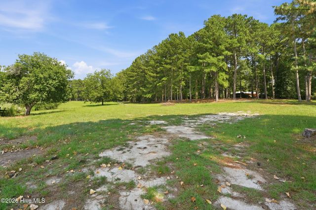 580 Lamms Road, Carthage, NC 28327