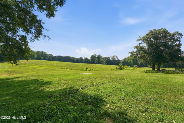 580 Lamms Road, Carthage, NC 28327