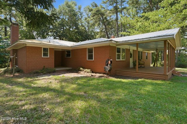580 Lamms Road, Carthage, NC 28327