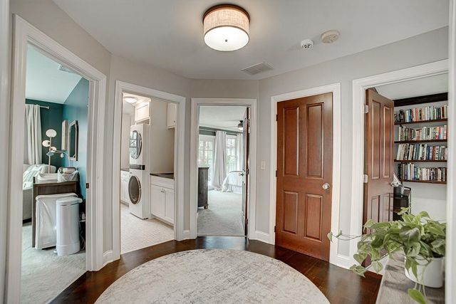 121 Courtland Street, Excelsior, MN 55331