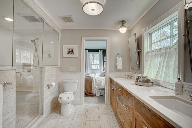 121 Courtland Street, Excelsior, MN 55331