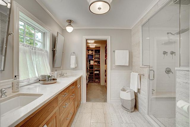 121 Courtland Street, Excelsior, MN 55331