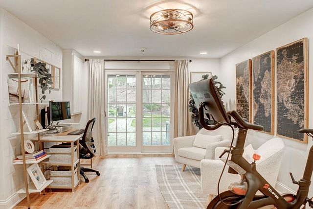 121 Courtland Street, Excelsior, MN 55331