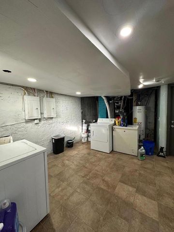 1505 S 8th STREET, Milwaukee, WI 53204