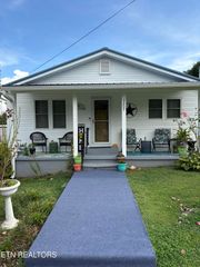 3207 Dove Lane, White Pine, TN 37890