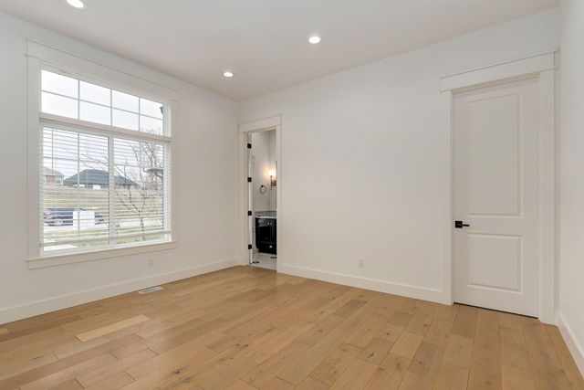 3806 E Cypress Point Street, Springfield, MO 65802