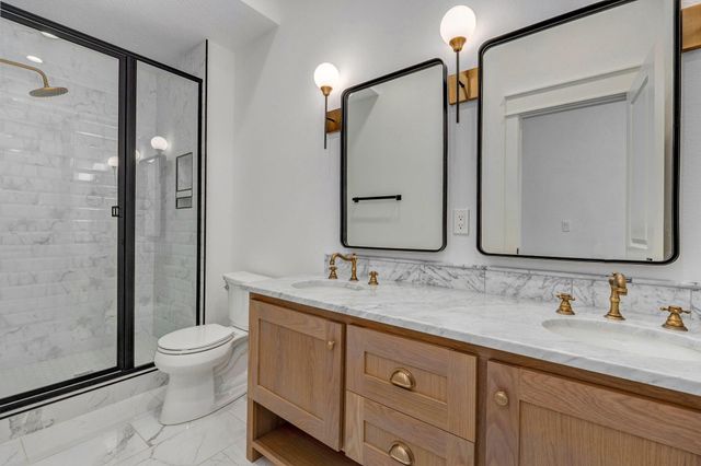 3806 E Cypress Point Street, Springfield, MO 65802