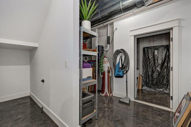 3806 E Cypress Point Street, Springfield, MO 65802