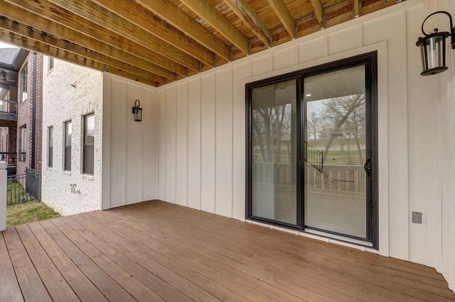 3806 E Cypress Point Street, Springfield, MO 65802