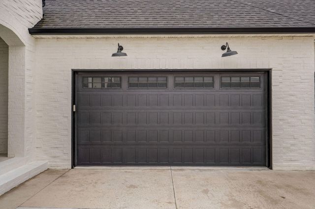 3806 E Cypress Point Street, Springfield, MO 65802