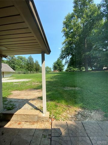 5466 Keller Road, St Louis, MO 63128