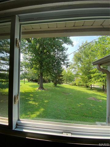 5466 Keller Road, St Louis, MO 63128
