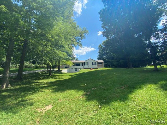 5466 Keller Road, St Louis, MO 63128