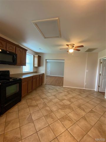 5466 Keller Road, St Louis, MO 63128
