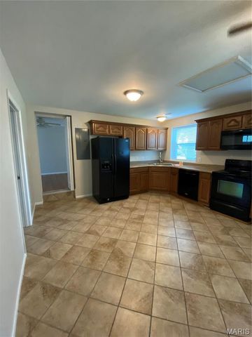5466 Keller Road, St Louis, MO 63128