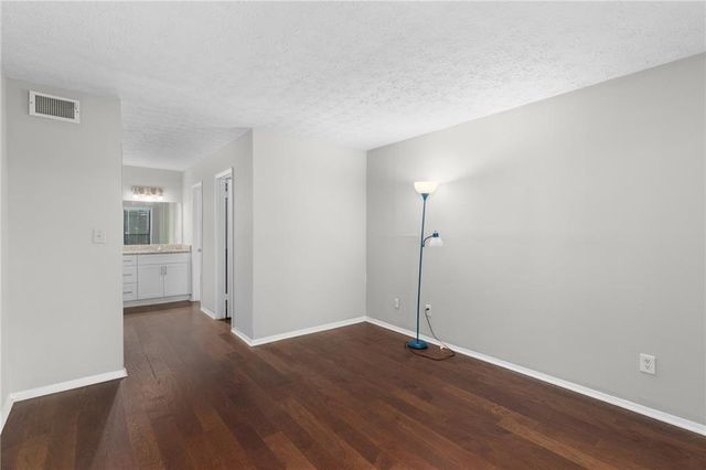 603 Summit North NE Drive 603, Atlanta, GA 30324