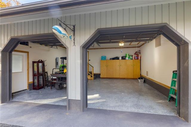 598 Mountain Shore Drive, Denton, NC 27239