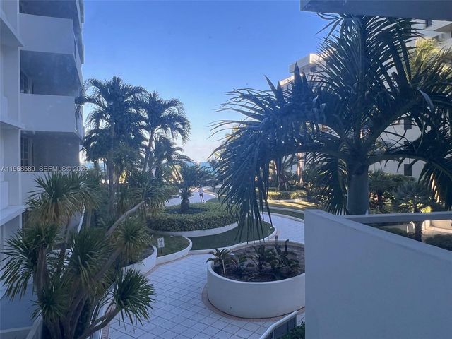 100 Lincoln Rd 415, Miami Beach, FL 33139