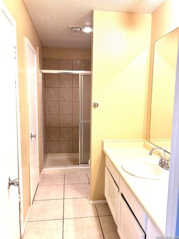 10527 Perrin Beitel Rd Apt A204, San Antonio, TX 78217