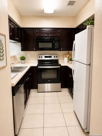 10527 Perrin Beitel Rd Apt A204, San Antonio, TX 78217