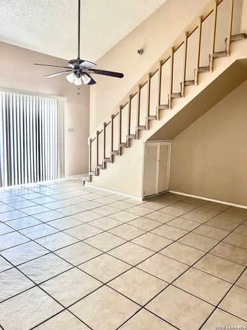 10527 Perrin Beitel Rd Apt A204, San Antonio, TX 78217