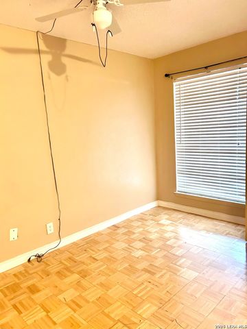 10527 Perrin Beitel Rd Apt A204, San Antonio, TX 78217