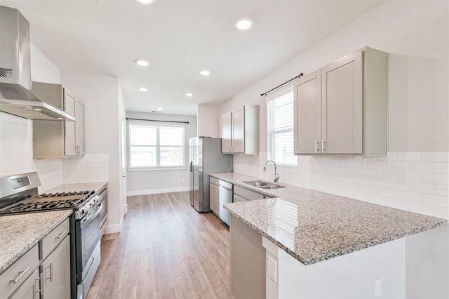 13083 Clear View Drive, Willis, TX 77318