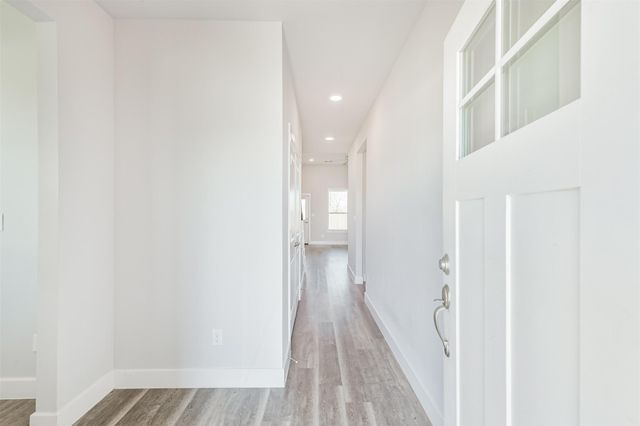 13083 Clear View Drive, Willis, TX 77318