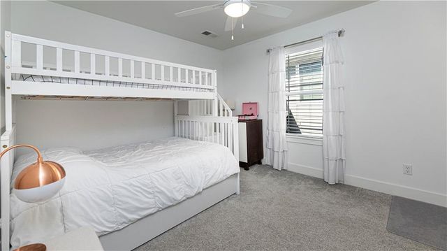 1032 SW Armie Street, Lee's Summit, MO 64081