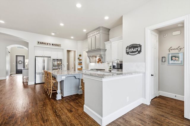 1401 Bluebell Avenue, Lantana, TX 76226