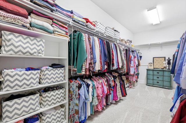 1401 Bluebell Avenue, Lantana, TX 76226