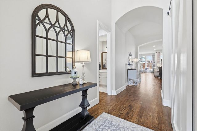 1401 Bluebell Avenue, Lantana, TX 76226