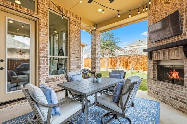 1401 Bluebell Avenue, Lantana, TX 76226