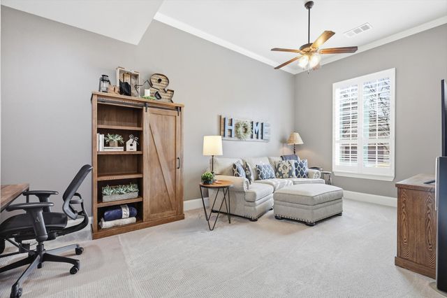 1401 Bluebell Avenue, Lantana, TX 76226