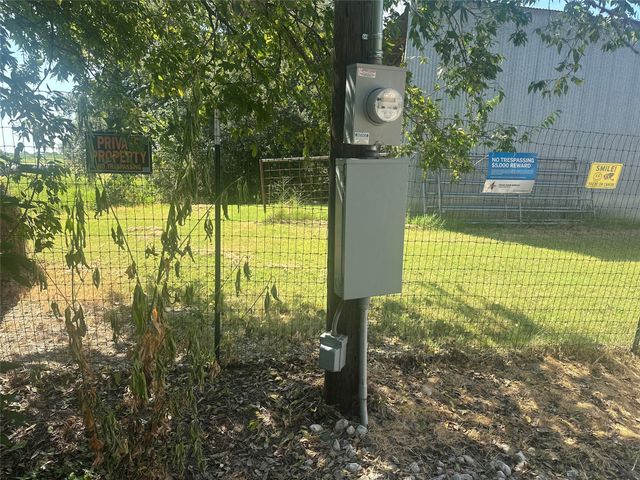 142 Lonely Pine Road, Waco, TX 76708