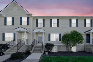 6409 Nottinghill Trail Drive, Canal Winchester, OH 43110