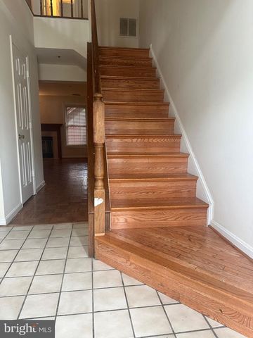 16424 PLEASANT HILL CT, Bowie, MD 20716