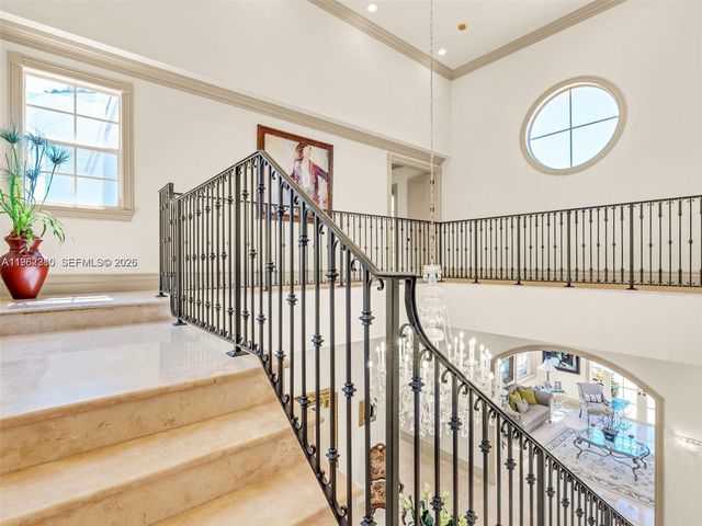9076 SW 59th Court, Pinecrest, FL 33156